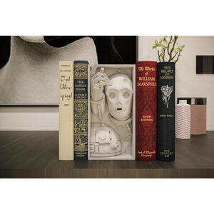 Star Wars Inspired R2-D2 and C-3PO Book Nook - Galactic Droid Bookshelf Insert